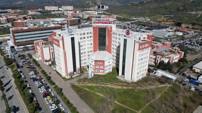 Sağlıkta bir skandal daha! Profesör ile sekreteri bir olup bıçak parası adı altında rüşvete karıştı