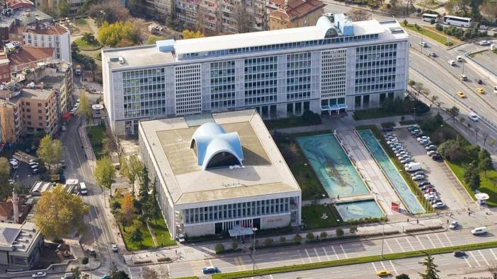 Gazeteci Cem Küçük’ten dikkat çeken açıklama: Bu üçüncü dalga operasyon değil!