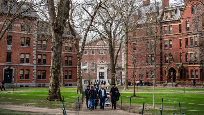 Trump yönetiminden Filistin karşıtı karar! Harvard Üniversitesi'ne o öğrenciler alınmayacak...