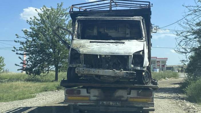 Baba ve oğlun cesedi yanmış halde bulunmuştu! Cinayet sebebi ortaya çıktı..