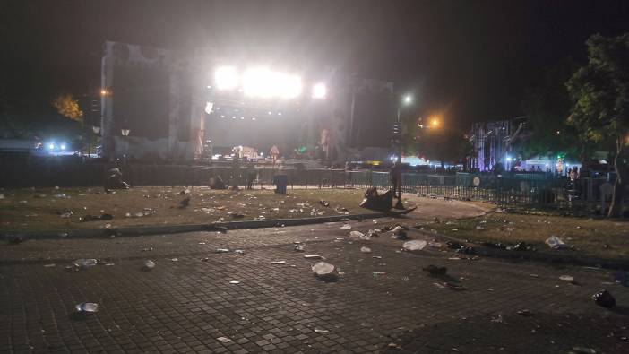 Tekirdağ sahilinde festival rezilliği: Kiraz Festivali konseri sonrası sahil adeta çöplüğe döndü