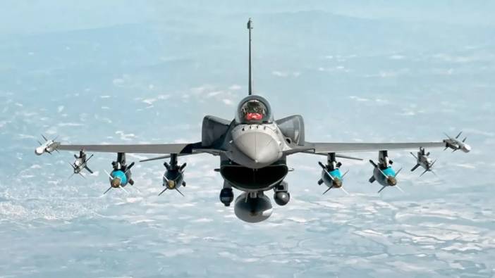 F16'ların yeni gözü: Yerli ve milli Elektronik Destek Podu envantere girdi!
