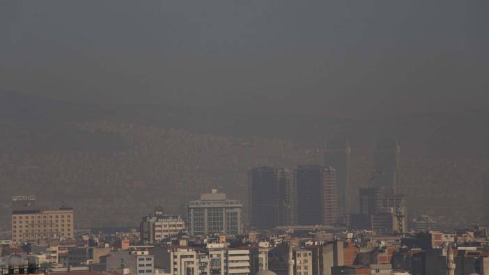 İzmir’de hava kirliliği seviyesi şoke etti: Acil eylem planı yapılmalı!