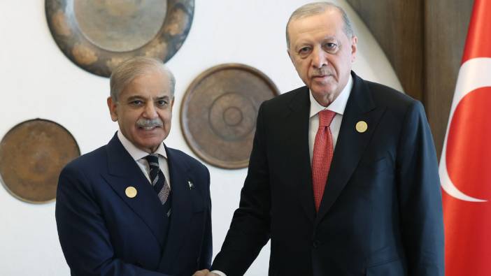 Azerbaycan'da diplomasi trafiği: Erdoğan Pakistan Başbakanı Şerif ile görüştü