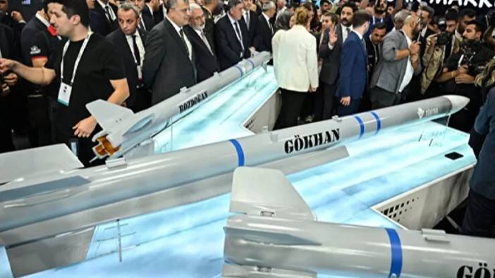 Türkiye'nin ilk yerli ramjet motorlu füzesi GÖKHAN tanıtıldı! "NATO envanterindeki en uzun menzilli hava-hava füzesi"