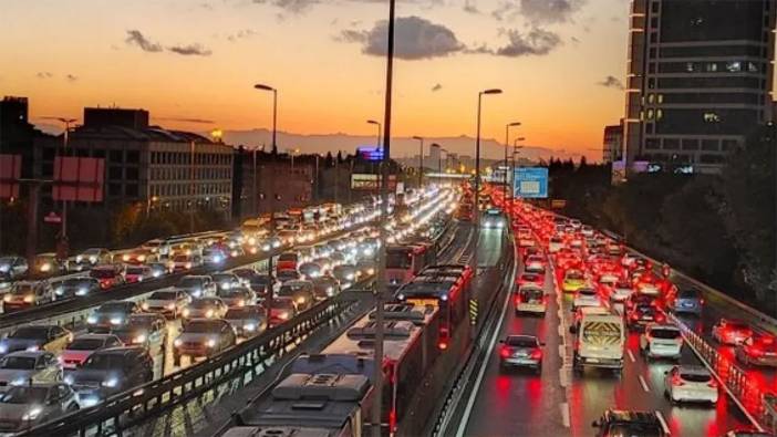 İstanbul trafiğini bitirmek için yeni proje: Otobüs öncelikli yol dönemi başlıyor
