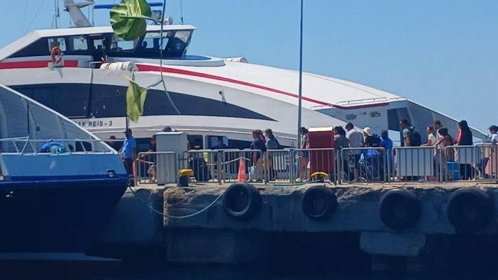 İDO feribotu kaza yaptı! Panik anları kameralara yansıdı