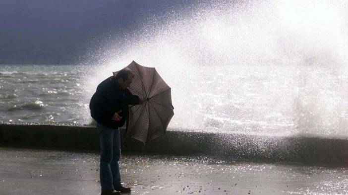 AKOM ve Meteoroloji'den fırtına uyarısı: O saatlere dikkat!