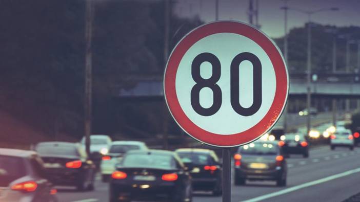 Trafikte kafa karışıklığına son: Hız sınırı levhaları değişiyor