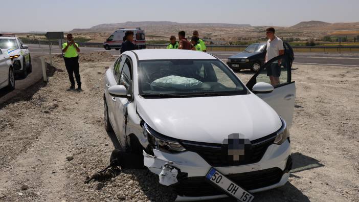 Nevşehir'de kaza yapan otomobildeki akıllı sistem, 112'yi otomatik aradı