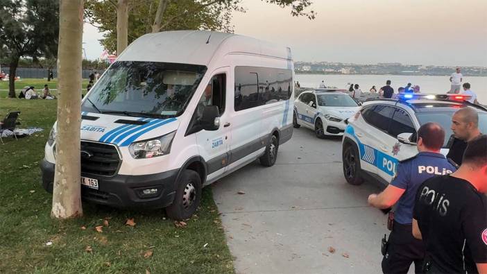 Avcılar'da kadın döven şüpheli, zabıta aracıyla kaçmaya çalıştı: Kaza yaptı!