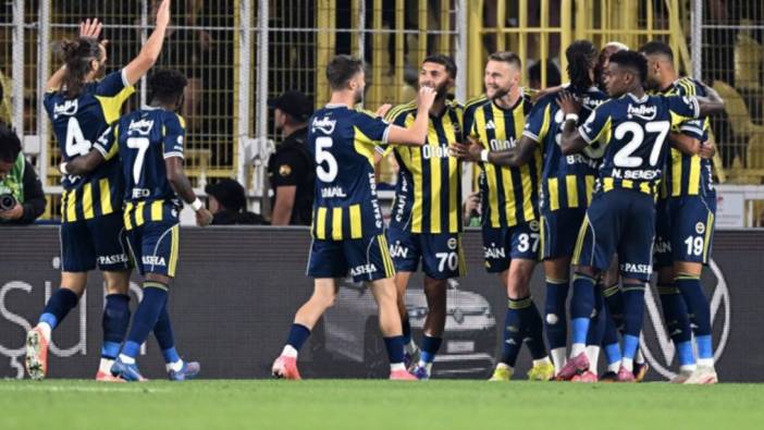 Fenerbahçe'nin Avrupa Ligi kadrosu belli oldu: 4 yerli, 3 yabancı yer almadı!