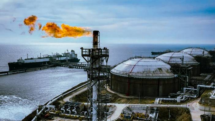Bakan Bayraktar: 2035'te 120 bin megavatlık yenilenebilir enerji kapasitesine ulaşacağız