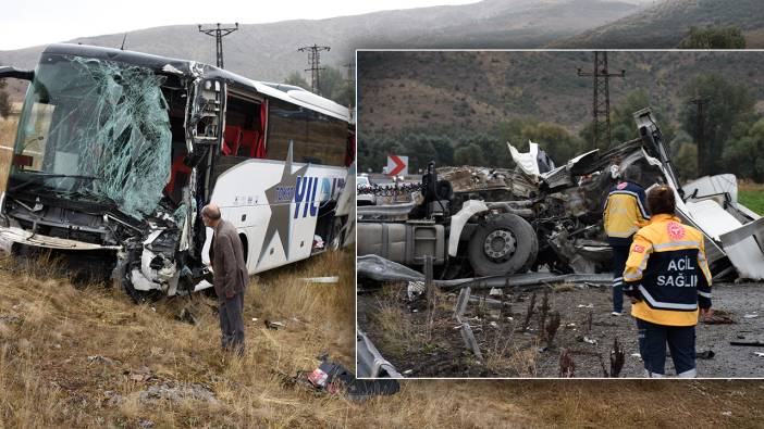 Yolcu otobüsü ile tır çarpıştı: 18 yaralı