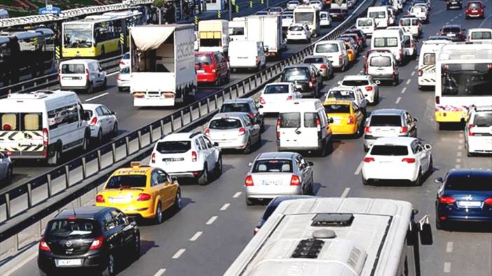 Gazze yürüyüşü sebebiyle İstanbul'da bu yollar bugün trafiğe kapatılacak!