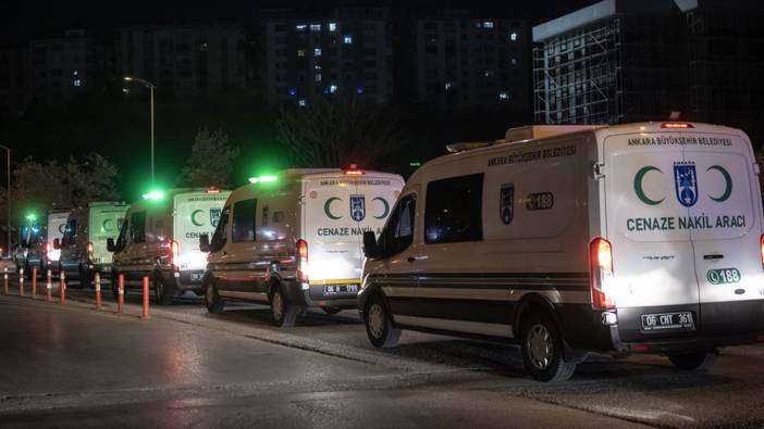 Şehitlerimize son veda! Düşen uçakta şehit olan 20 askerin naaşı Türkiye'de