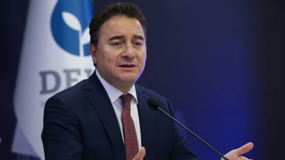 Babacan'dan İmralı ziyaretine sert eleştiri: 3 hafta oldu hala Öcalan'ın ne söylediğini bilmiyoruz