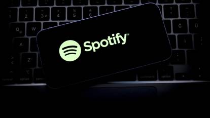 Spotify'da +18 içerik skandalı! Arama kısmında çıktı