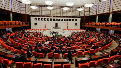 Yılın son günlerine doğru TBMM'de memurlarla ilgili düzenlemeler görüşülecek: İzin hakkı, ilave kademe...