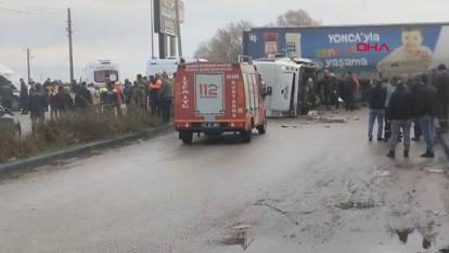 Balıkesir’de öğrenci servisi TIR'la çarpıştı: Yaralılar var!