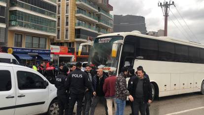 Galatasaray - Göztepe maçı öncesi bıçaklı kavga: 2 kişi yaralandı!