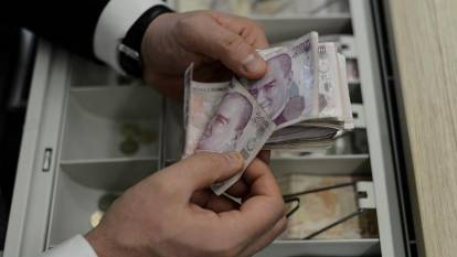 EV ALMAYI DÜŞÜNENLER DİKKAT: Konut kredisi faiz oranlarında son durum belli oldu. En düşük konut kredisi hangi bankada?