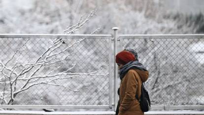 Sıcaklıklar 10 derece birden düşecek! Meteoroloji'den sağanak yağış uyarısı