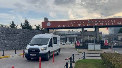 İstanbul'da sahte içkiden bir ölüm daha: 5 çocuk babası kaldırıldığı hastanede hayatını kaybetti