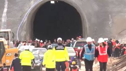 Hızlı tren şantiyesinde kaya düştü: Ölü ve yaralılar var