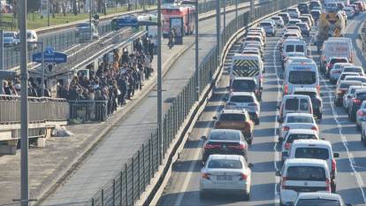 İstanbul’da trafik çilesi: Yoğunluk yüzde 81’e yükseldi