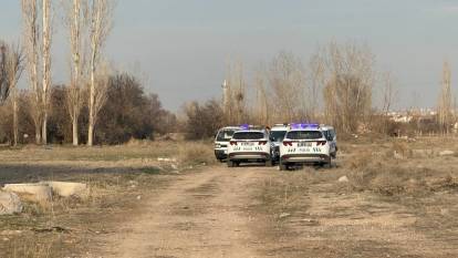 Kayseri’de esrarengiz olay! Boş arazide bir kişi ölü, 3 kişi baygın bulundu