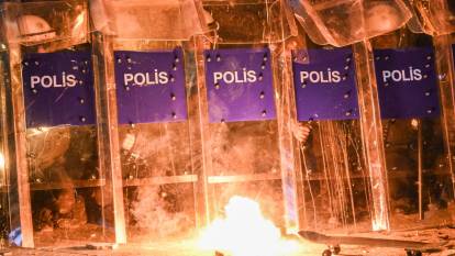 Polis ile göstericilerin anlaşma yaptığı iddia edildi! Emniyetten açıklama