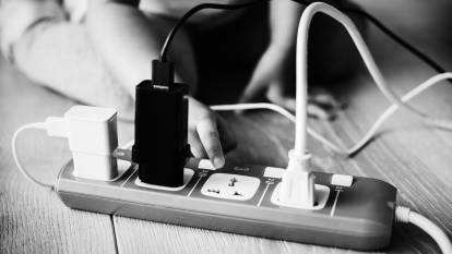 ELEKTRİK FATURASININ İKİ KATINA ÇIKMASINA NEDEN OLUYOR: Evdeki bu cihazlar kapalı olsa dahi cebinizden yiyor!