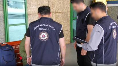 Ülke genelinde operasyon: Yüzlerce düzensiz göçmen yakalandı