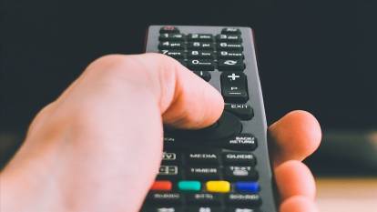 Star TV, Show TV, ATV, Kanal D, TV8, TRT 1, NOW yayın akışı! Bugün televizyonda neler var? 4 Mayıs 2025 TV yayın akışı