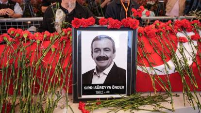 Sırrı Süreyya Önder son yolculuğuna uğurlanıyor