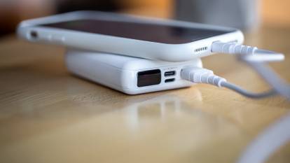 BU MARKA POWERBANK'I OLAN HEMEN ELİNDEN ÇIKARSIN: Aniden patlıyor. Milyonlarca kullanan kişiye uyarı geldi!