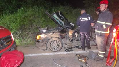 Lüks otomobiller çarpıştı, 3 kişi can verdi! Alkollü sürücü bakın nereye saklandı