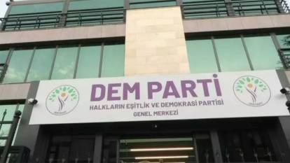 PKK'nın kongre kararı hakkında DEM'den flaş açıklama: Barış ufkuna bir adım daha yaklaştık