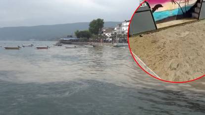 İstanbullu tatilciler akın ediyordu! Marmara'nın en turistik bölgesi müsilajla kaplandı: 2021 krizi yeniden yaşanabilir