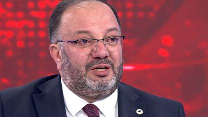 SES Genel Başkanı Özbey’den duygulandıran açıklama: Canlı yayında gözyaşlarını tutamadı