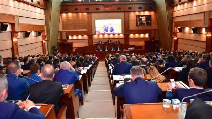 İBB Meclisi deprem ve Kanal İstanbul özel gündemiyle toplanacak