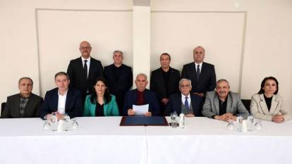 Gazeteci Cem Küçük’ten kritik değerlendirme: Hükümet Öcalan'ı İmralı'dan çıkarmayacak