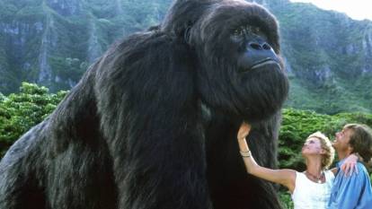 Koca Bebek Joe (Mighty Joe Young) filmi konusu ne, oyuncuları kim? Koca Bebek Joe filmi nerede çekildi?