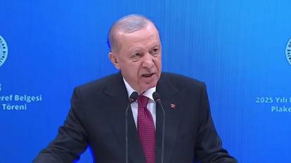 Cumhurbaşkanı Erdoğan: Üniter yapımız, bayrak ve dilimiz asla tartışma konusu değil