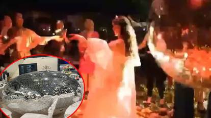 Düğünde faciadan dönüldü: Dev disko topu gelinin üstüne düştü