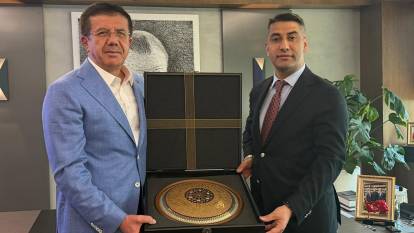 Ekol TV'yi ziyaret eden Nihat Zeybekçi'den enflasyon ve terörsüz Türkiye mesajı
