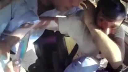 Taksiciyi bıçakla yaralayıp kaçtı: O anlar kamerada