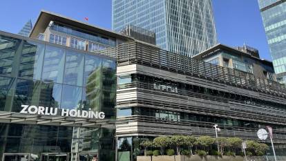 Borç yükü ağır geldi: Zorlu Holding 2 bin kişiyi işten çıkarak