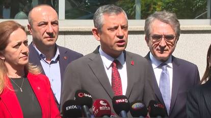 DİSK ziyaretinin ardından Özel'den açıklamalar